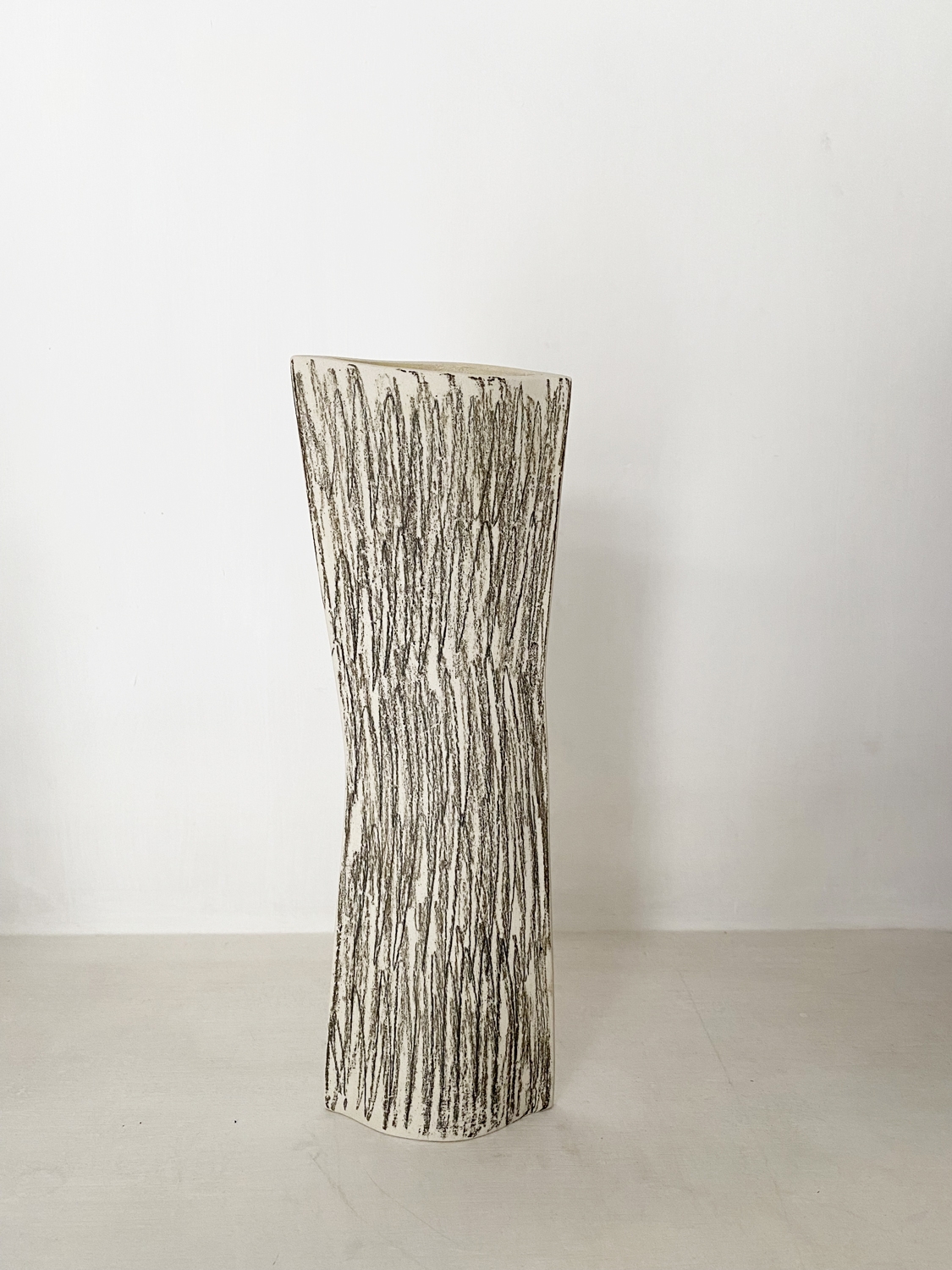 Vaso Spigoloso 1