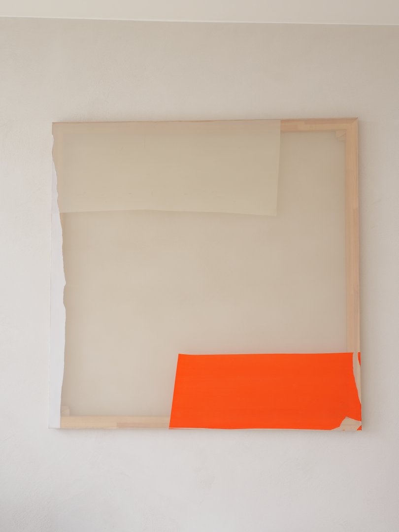 Orange_White_Cemento