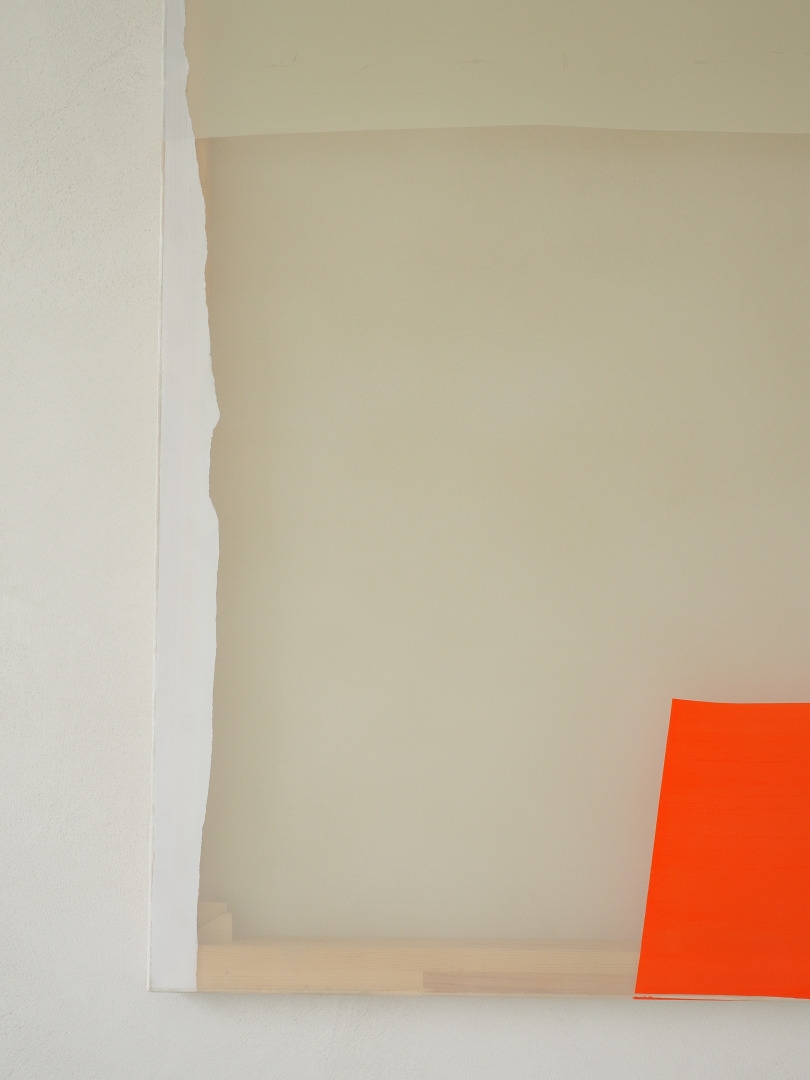 Orange_White_Cemento