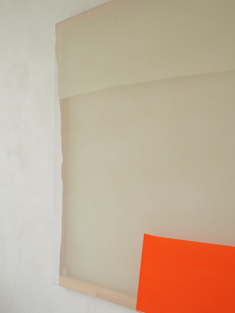 Orange_White_Cemento