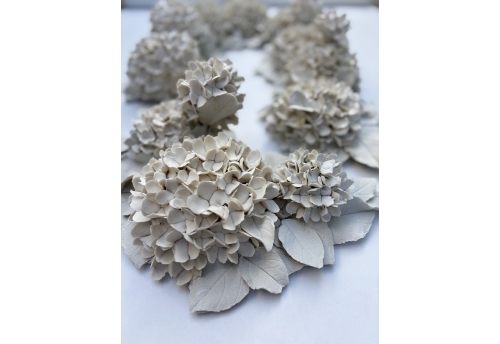 La couronne d'offrande au printemps