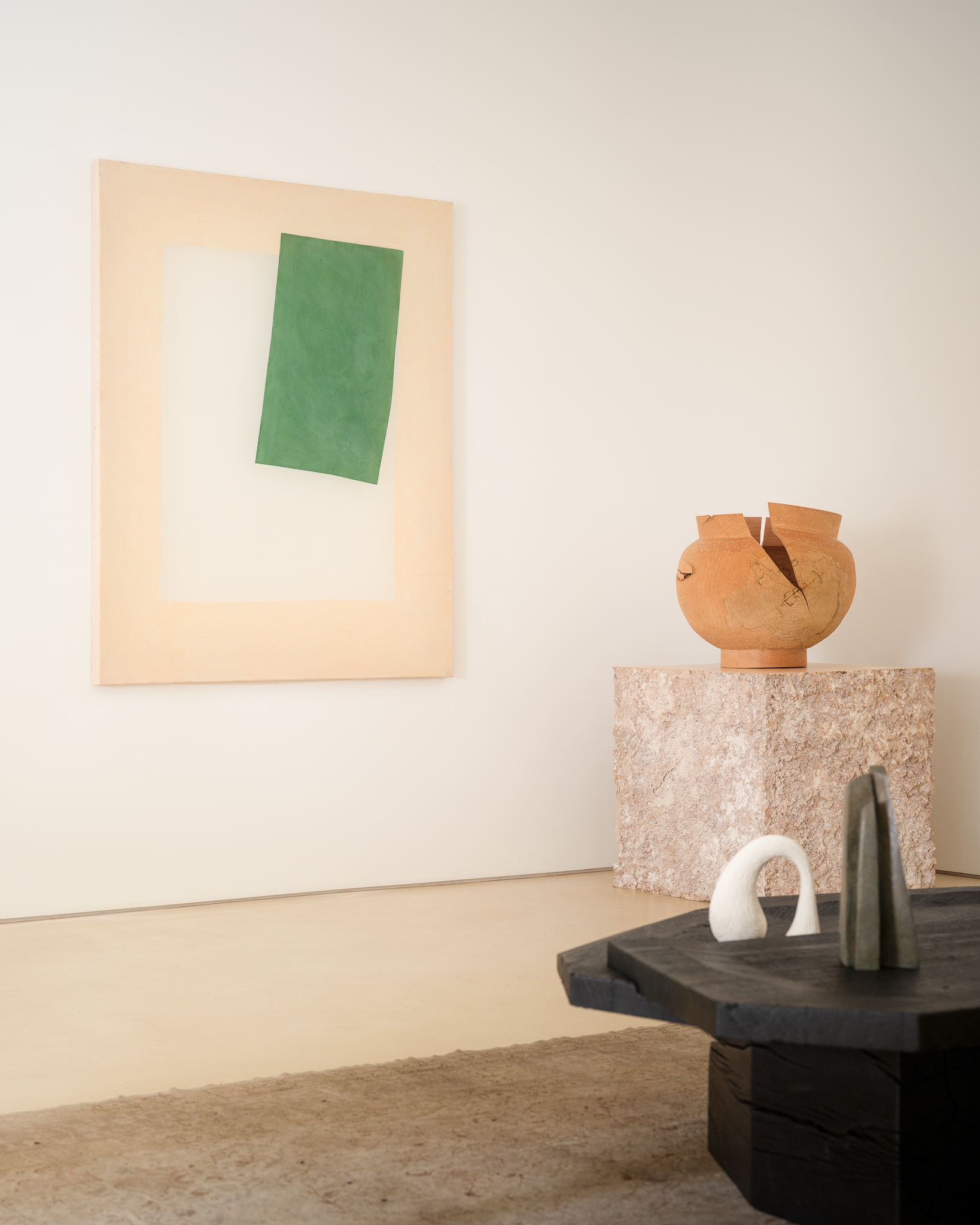 Enigma series jade green, skin tone