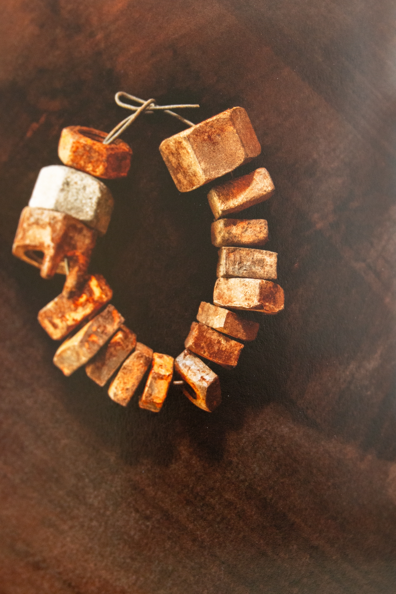 Le bracelet d'écrous