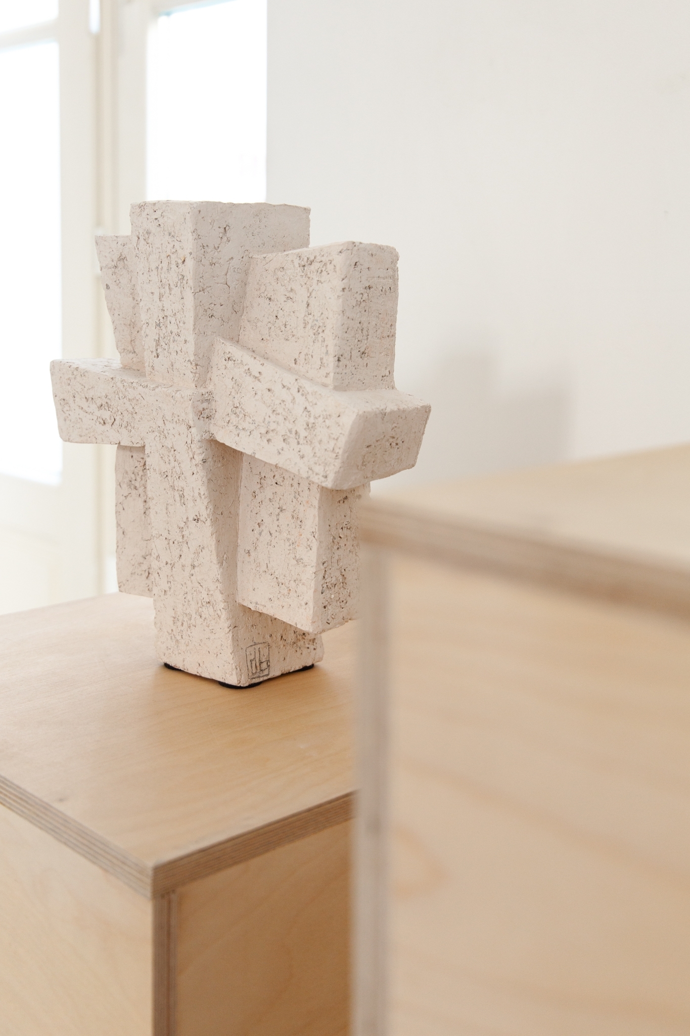 Croix terre blanche chamottée