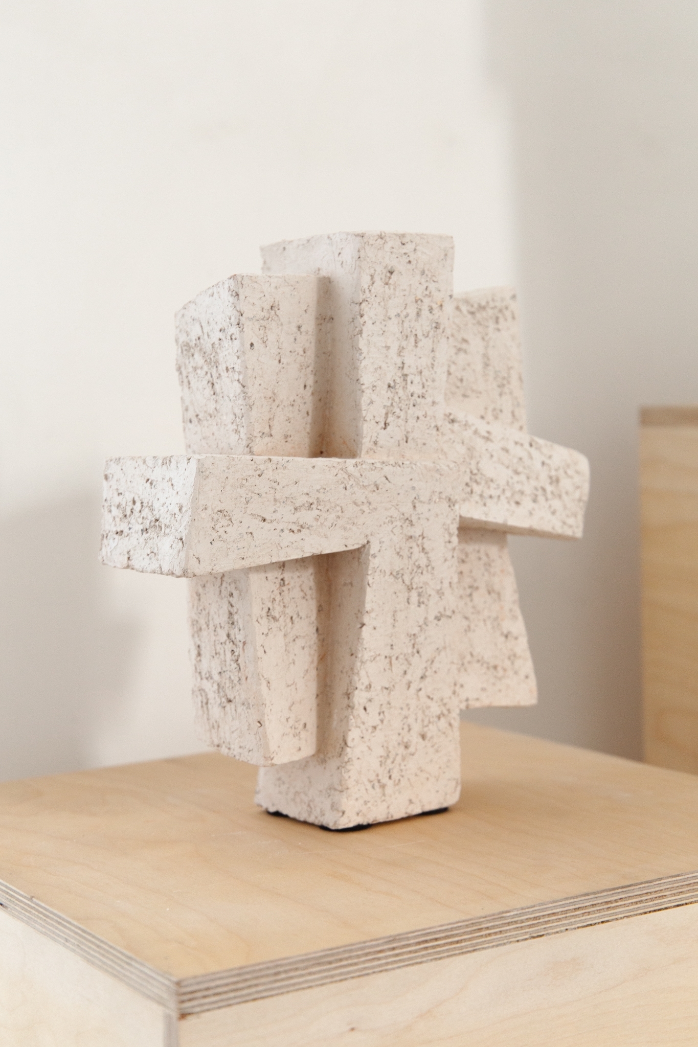 Croix terre blanche chamottée