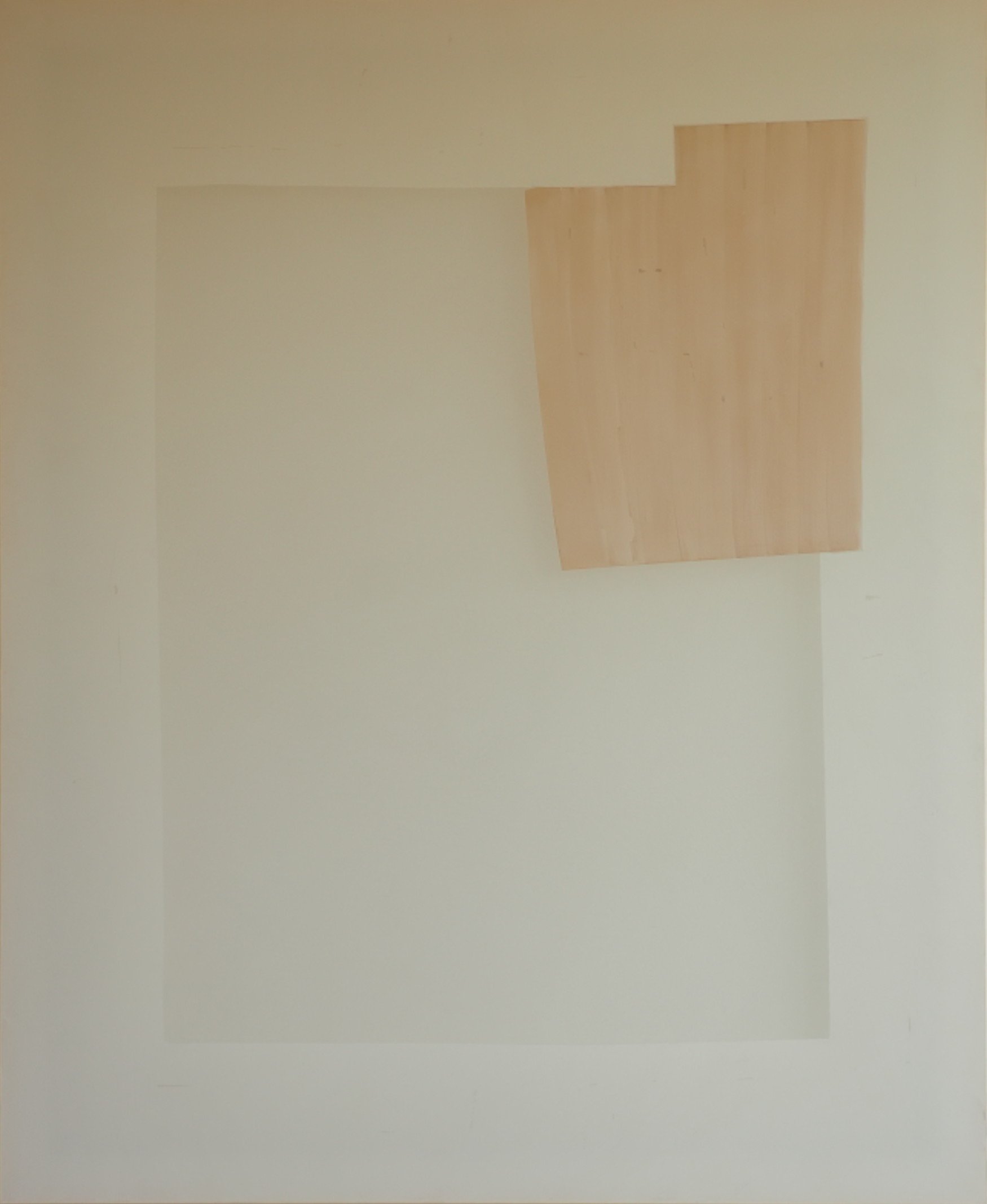 Enigma – Pale Umber, off white