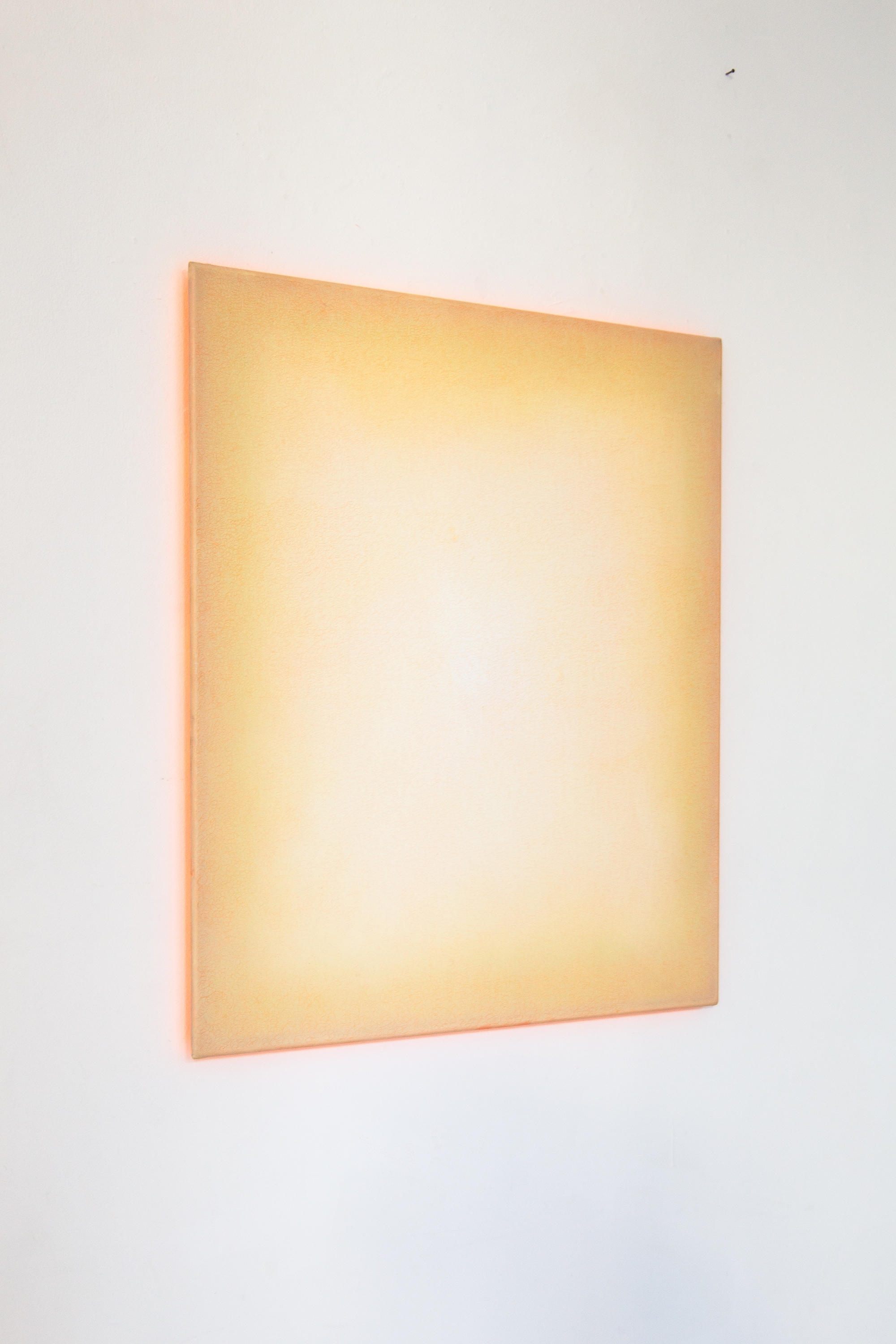 26525 - White writing