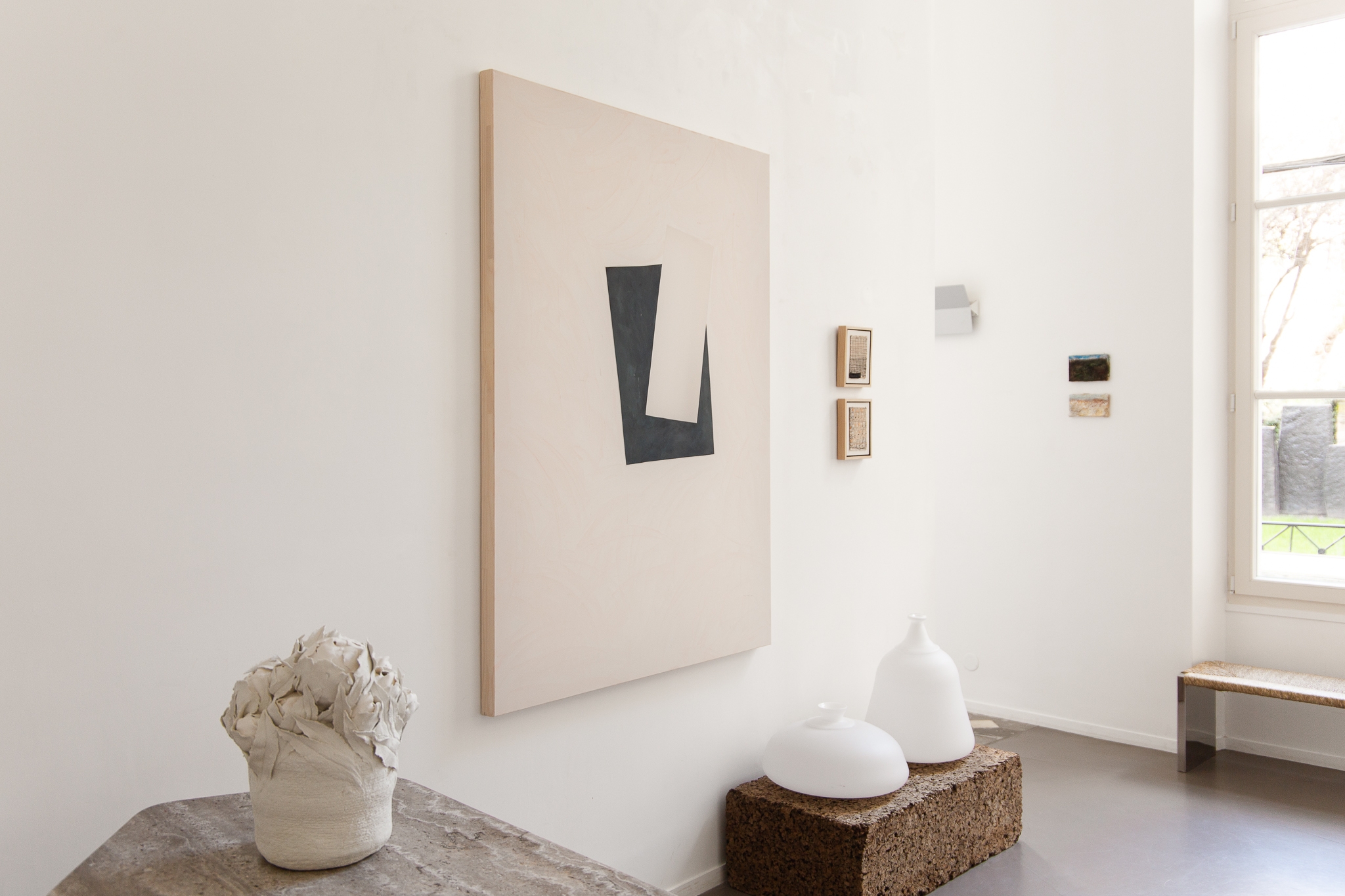 Enigma series, dark blue, blossom pink