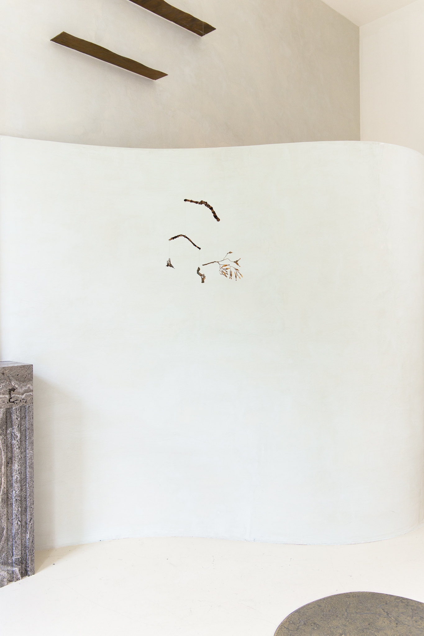 The claw that reaches foright