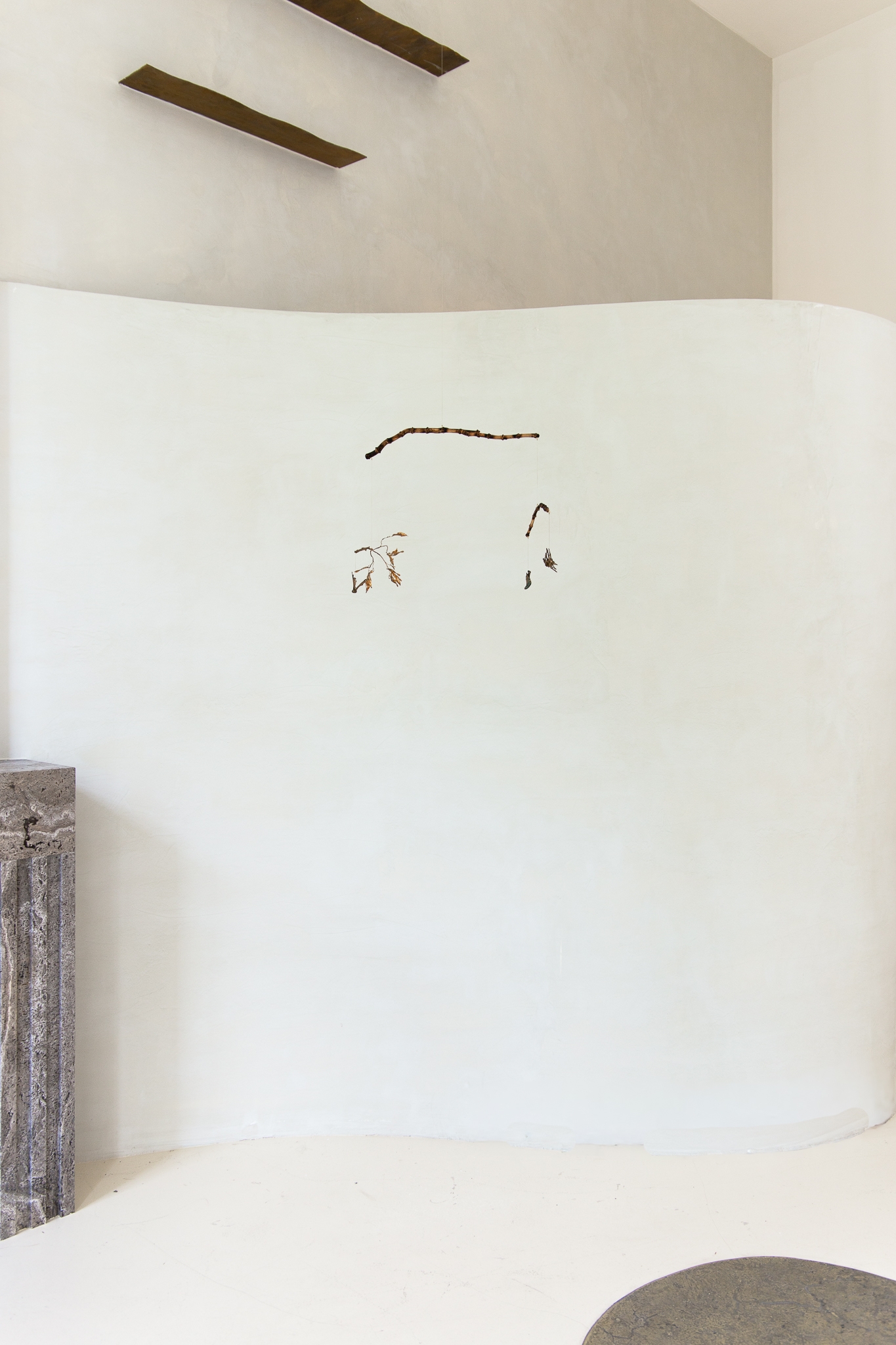 The claw that reaches foright