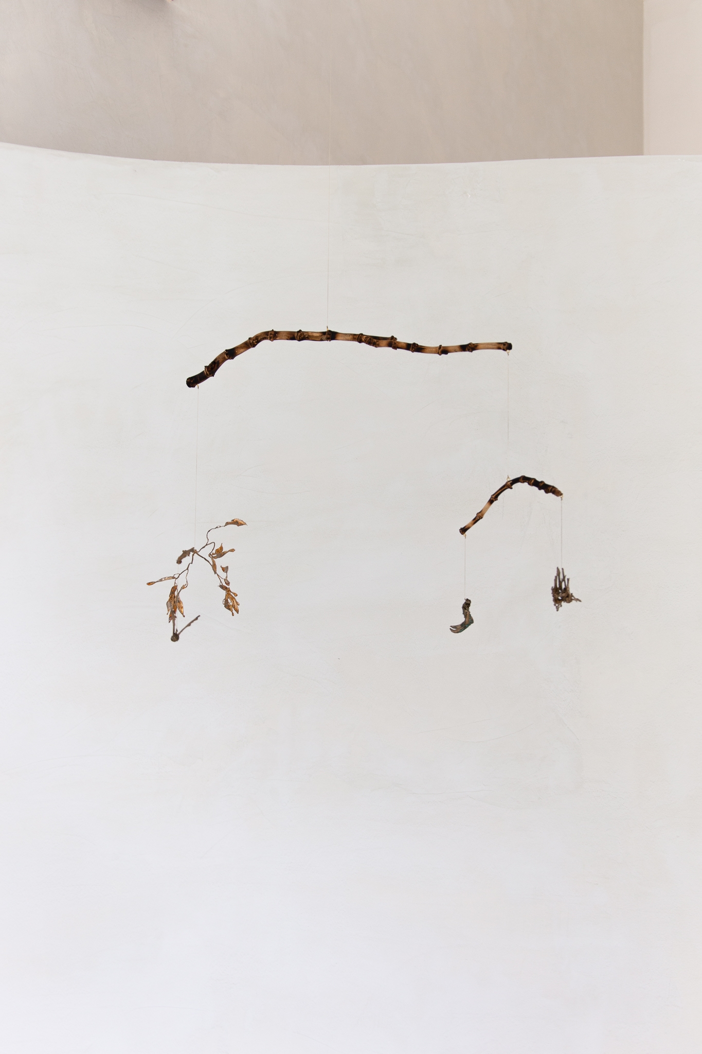 The claw that reaches foright