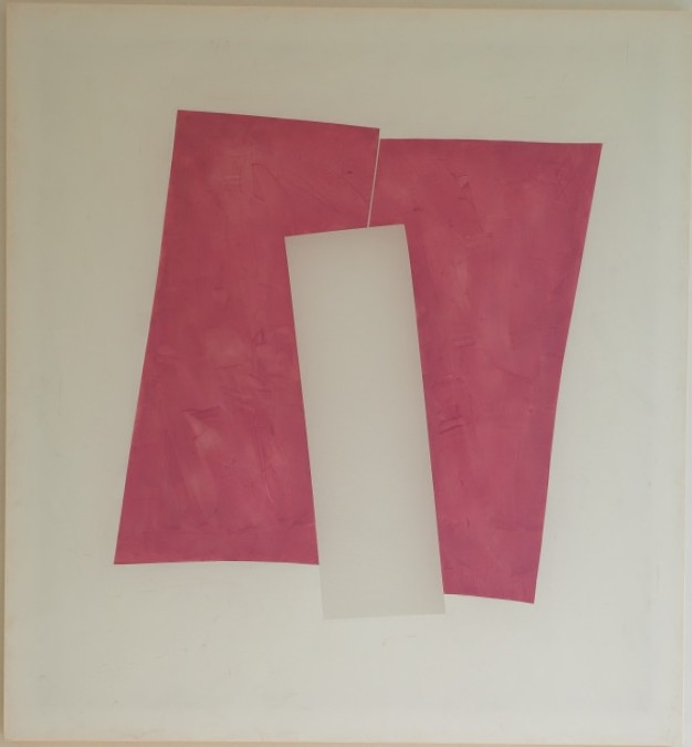 Umbral 02-26 Magenta, Off White