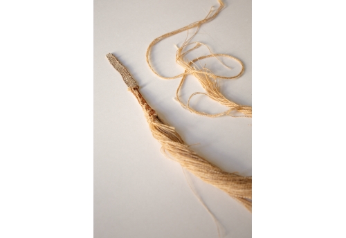Fils de jute - Couteau