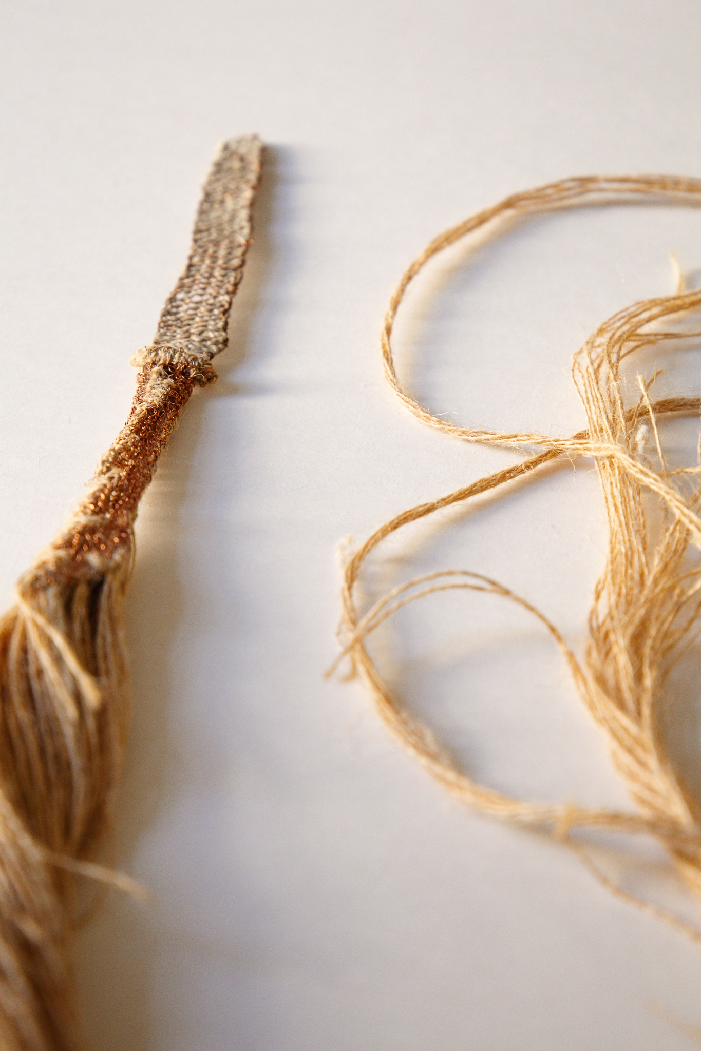 Fils de jute - Couteau