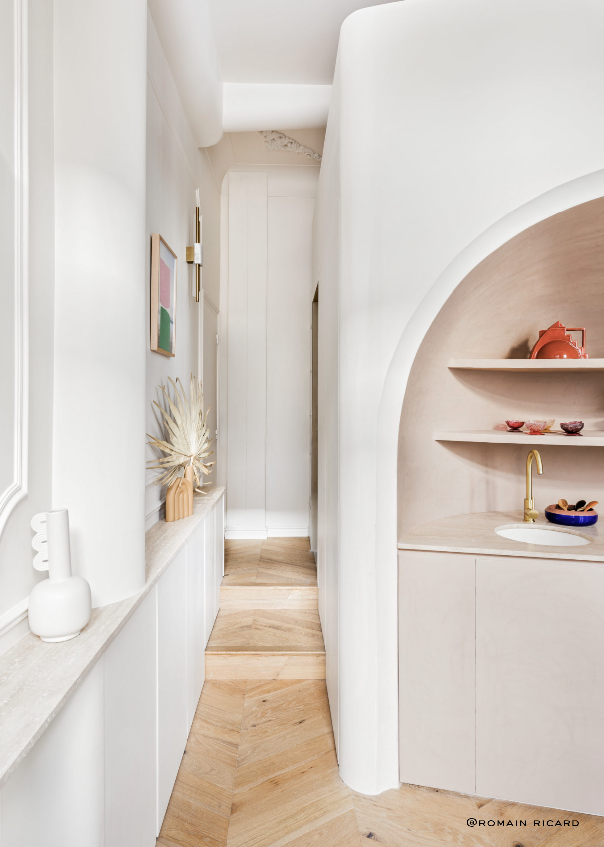 An apartment in the 8th arrondissement