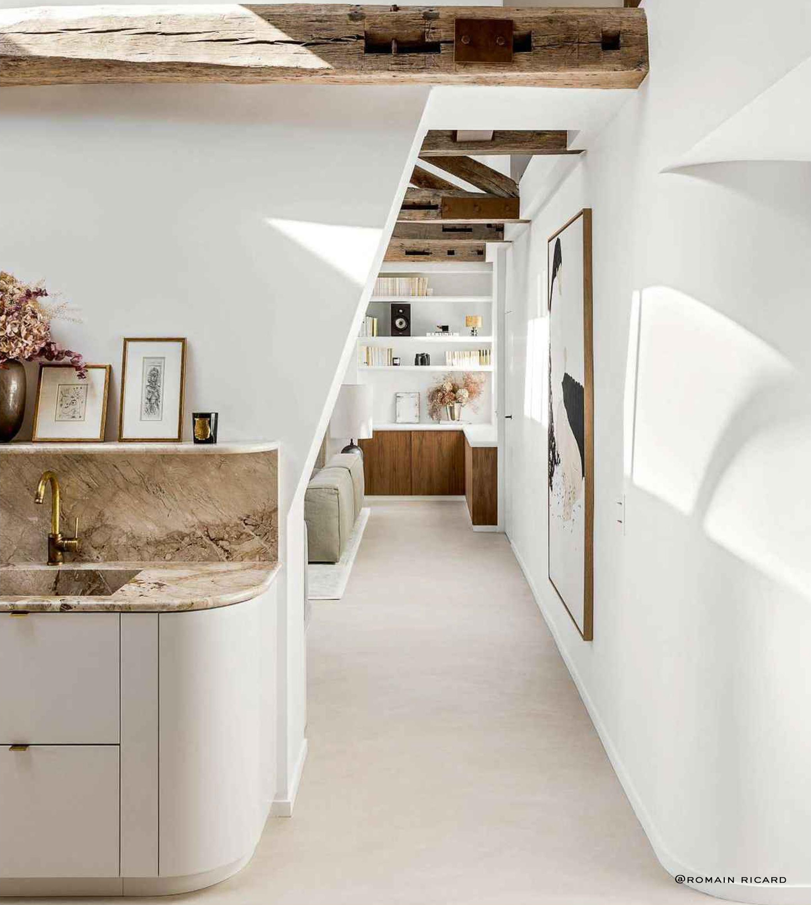 An apartment in the 9th arrondissement